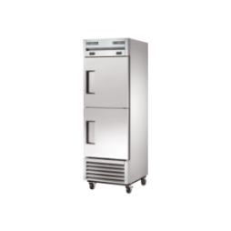 TRUE - Congélateur vertical / 2DP / L686 x P750 x H2074 mm